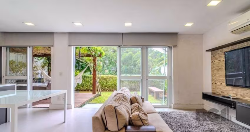 Casa em Condomínio com 04 Quartos - 4 vagas, 200,36 m² de área privativa - LOMBA