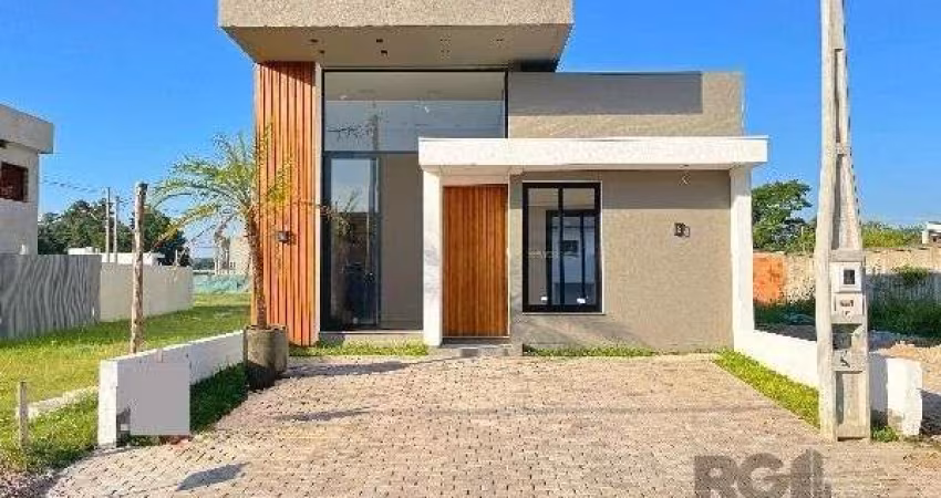 Casa Condominio em Porto Alegre, no bairro Hípica, com 3 dormitório(s), e 3 banh