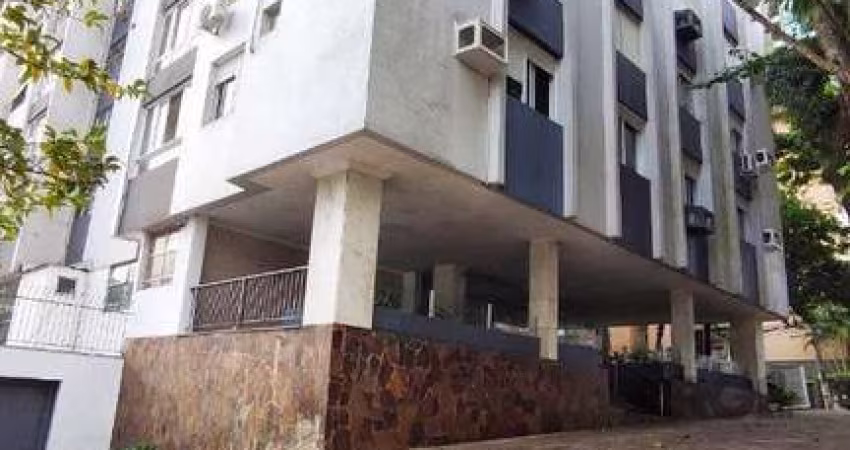 ÓTIMA Cobertura no Bairro Petrópolis na Av: Iguaçu 350, com 210.14m área privati