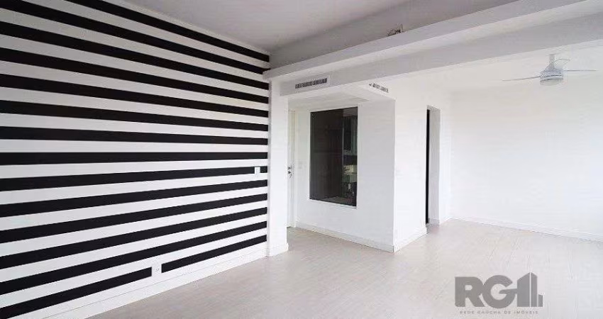 Venda Apartamento 3 quartos,  no bairro Moinhos de Vento com 2 banheiros, 1 lava
