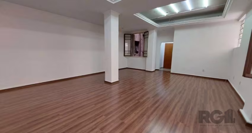 Apartarmento amplo 2 dormitórios em região comercial no Centro Histórico