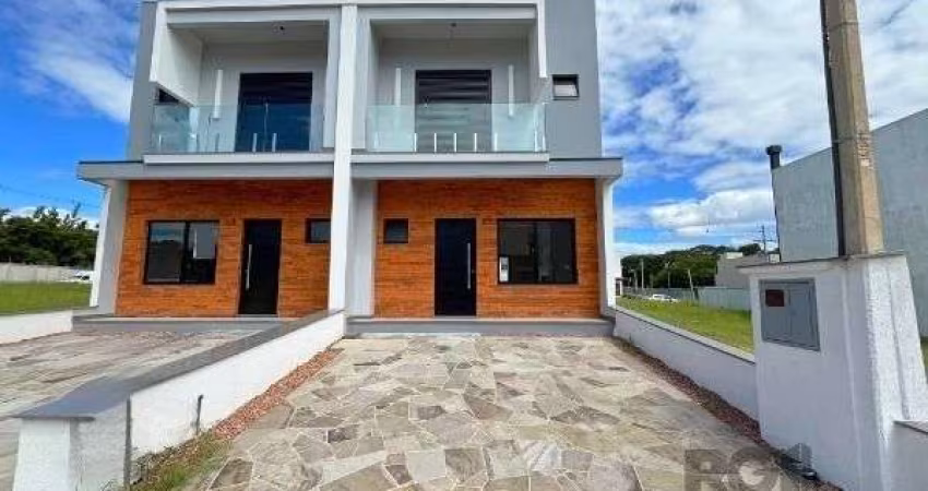 Casa Condominio em Porto Alegre, no bairro Campo Novo, com 3 dormitório(s), e 3