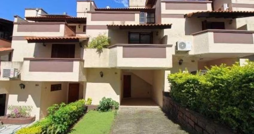 Casa Condominio para Venda - 140m², 3 dormitórios, sendo 2 suites, 3 vagas - Tri