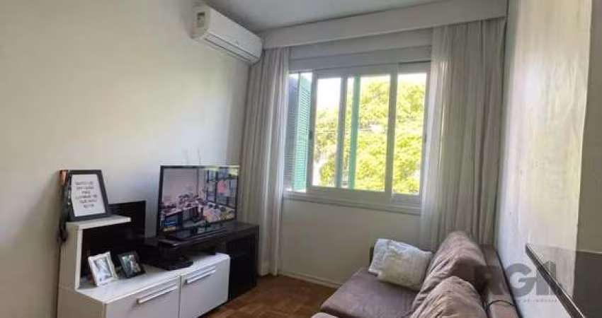 Apartamento de 1 quarto e 57m² à venda em Rio Branco, Porto Alegre.