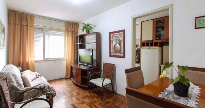 Apartamento com 1 dormitório no bairro Cristal.