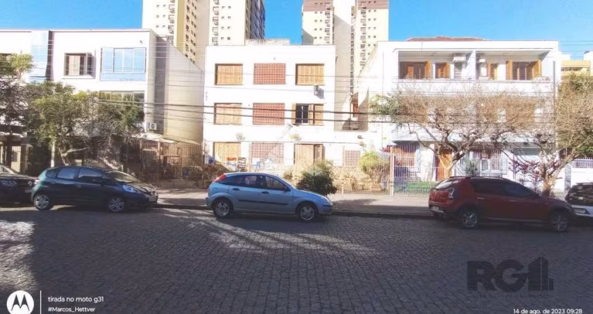 Apartamento de 01 dormitórios no Bairro Menino Deus