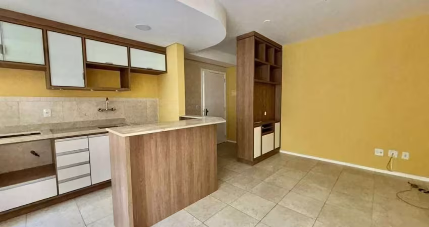 Apartamento no Bairro Ipanema-  2 Dormitórios