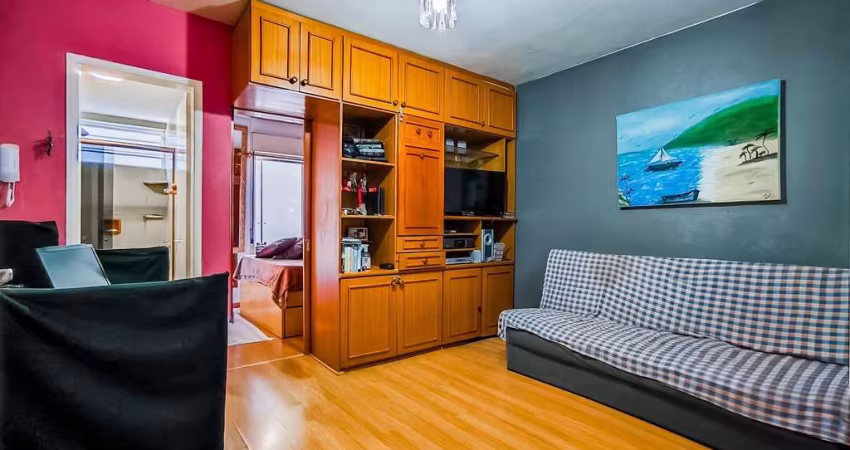 Apartamento de 1 dormitório com sacada na Barão do Gravataí, Menino Deus