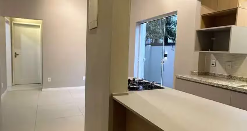Apartamento de 2 dormitórios térreo no bairro rio branco