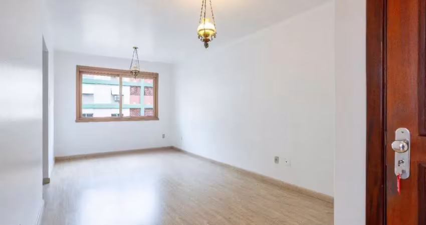 Apartamento de 72 metros privativos com 2 dormitórios no bairro petrópolis