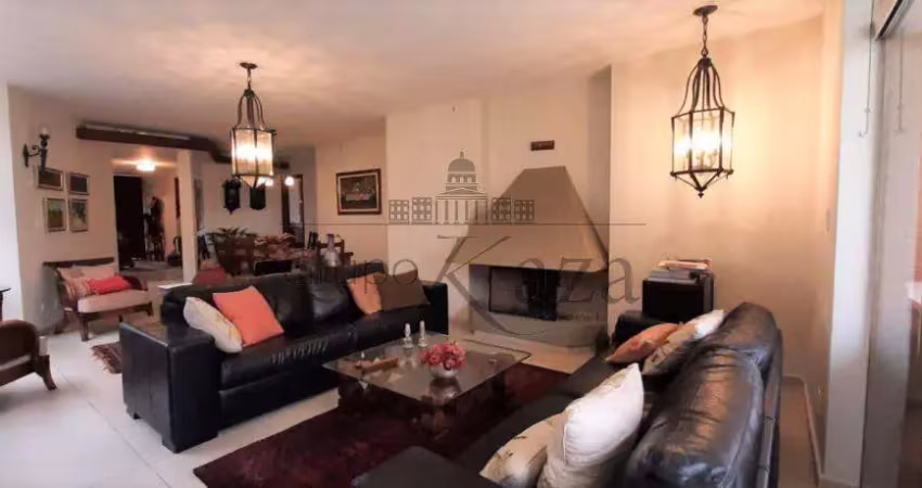 Casa com 4 quartos à venda na Avenida Barão do Rio Branco, 712802, Jardim Esplanada II, São José dos Campos