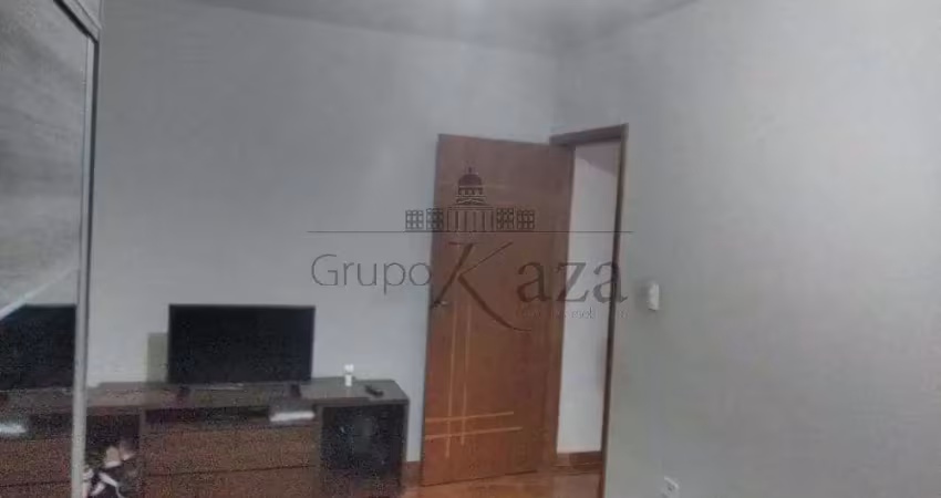Casa com 2 quartos à venda na Rua Cremona, 76240, Residencial Santa Paula, Jacareí