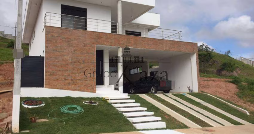 Casa em condomínio fechado com 4 quartos à venda na Rua Lavandas, Casa, 712601, Putim, São José dos Campos