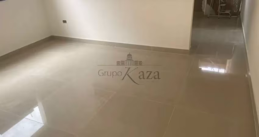 Casa sobrado - jardim del rey - 4 dormitórios - 210m²-analisa permuta com apto de menor valor.