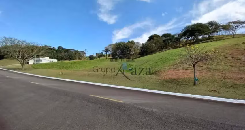 Terreno em condomínio - paraibuna - condomínio quintas dos lagos - 1.200m² - estuda permuta.