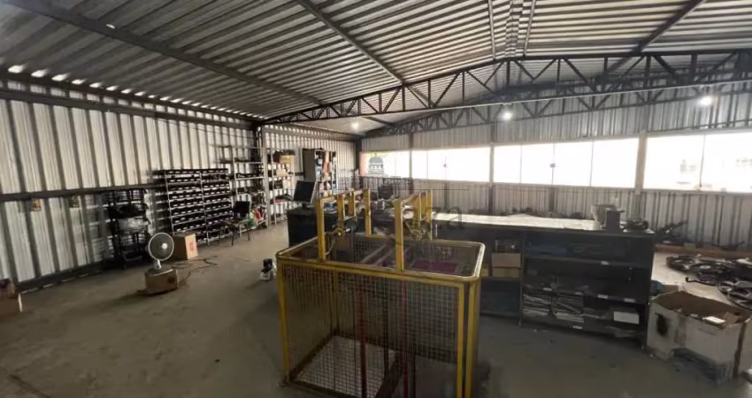 Oportunidade - galpão comercial - parque industrial - 640m²