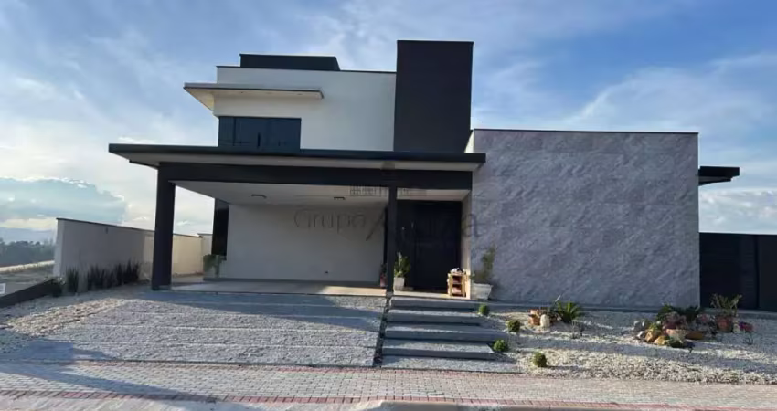 Oportunidade - casa em condomínio - residencial ecopark bourbon - caçapava - 3 suítes - 356,26m² - estuda permuta.