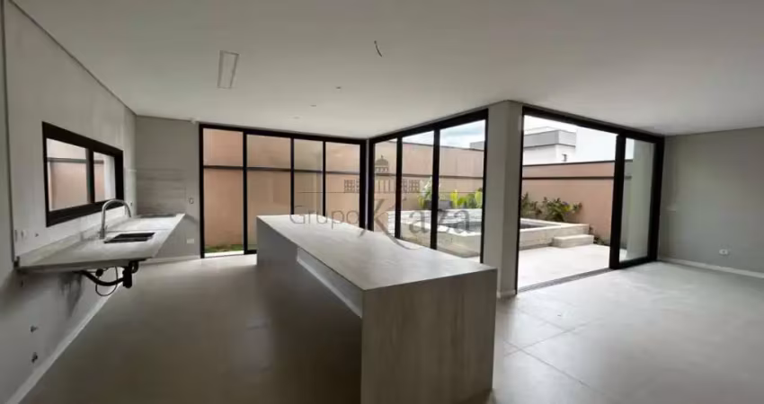 Oportunidade - casa em condomínio - reserva aruanã - bairro da floresta - 3 dormitórios - 249m².