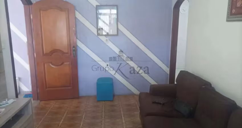 Casa com 3 quartos à venda na Rua Juriti, 742501, Vila Tatetuba, São José dos Campos