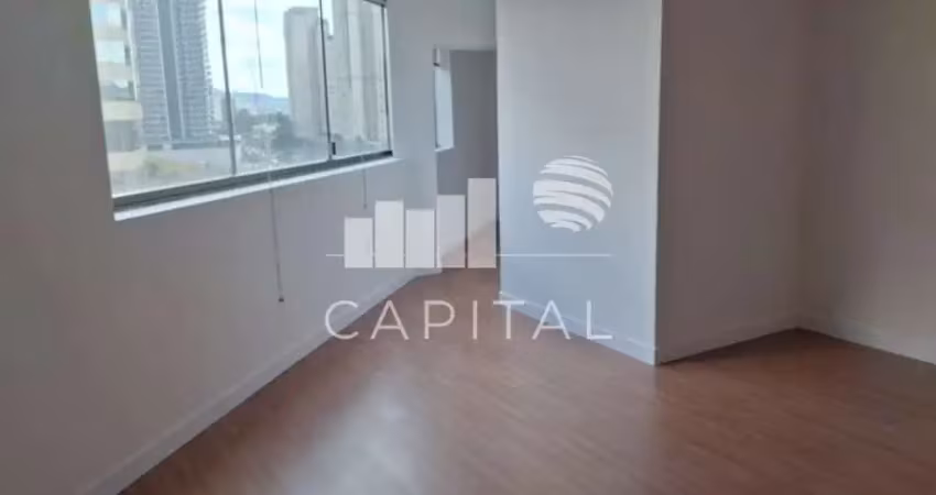 Sala comercial para alugar na Avenida Copacabana, 177, Empresarial 18 do Forte, Barueri