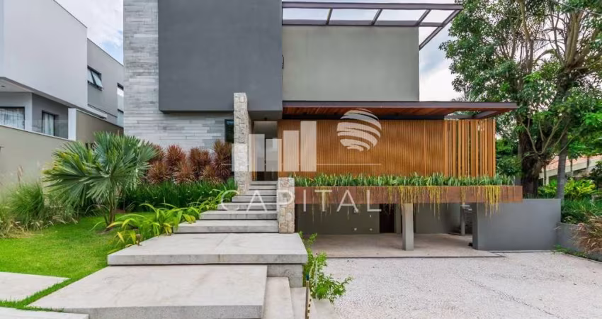 Casa à Venda Mobiliada Em Alphaville - Barueri / Sp