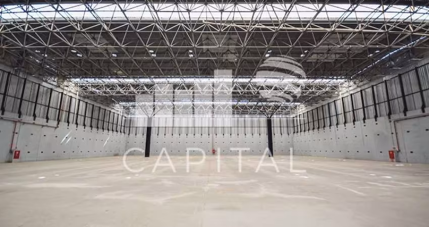 Locação Galpão Em Alphaville Com 3568 M²