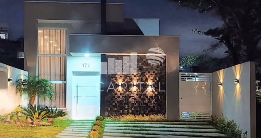Casa a venda em condomínio fechado na cidade de itapevi.