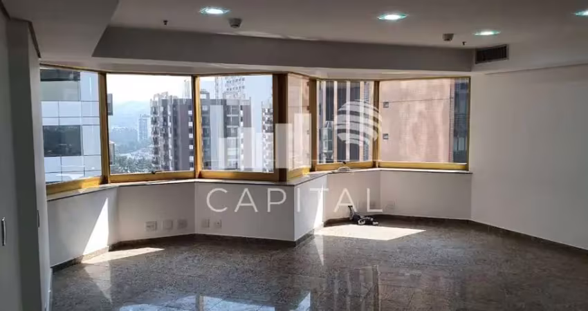 Sala comercial para alugar na Alameda Madeira, 258, Alphaville, Barueri