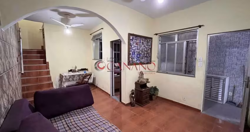 Casa com 3 quartos à venda na Travessa Godinho da Costa, Piedade, Rio de Janeiro