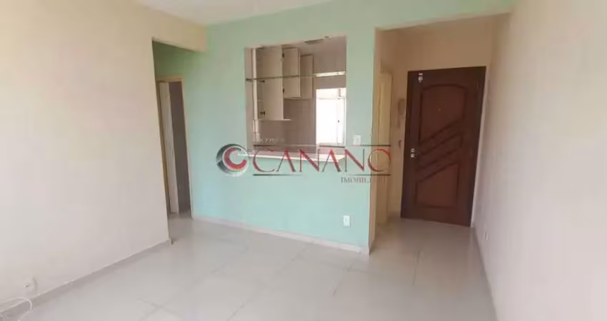 Apartamento com 2 quartos à venda na Rua Adriano, Méier, Rio de Janeiro