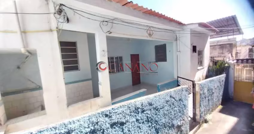 Casa com 2 quartos à venda na Rua Miguel Cervantes, Cachambi, Rio de Janeiro