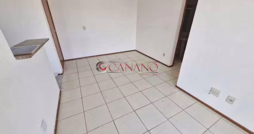 Apartamento com 3 quartos à venda na Avenida Dom Hélder Câmara, Del Castilho, Rio de Janeiro