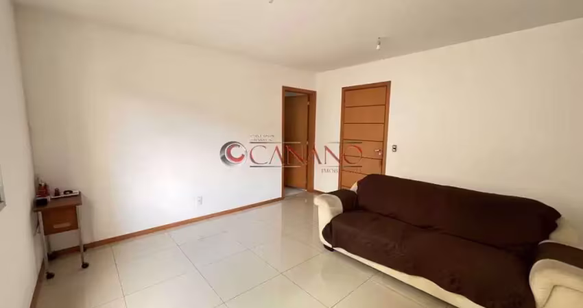 Apartamento com 2 quartos à venda na Avenida Emile Roux, Taquara, Rio de Janeiro