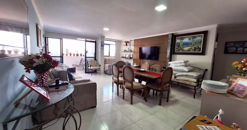 REF: AP011 - Apartamento à Venda, João Pessoa, Cabo Branco, 3 quartos