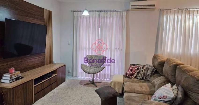 Casa com 3 dormitórios à venda, 85 m² por R$ 800.000,00 - Jardim Shangai - Jundiaí/SP