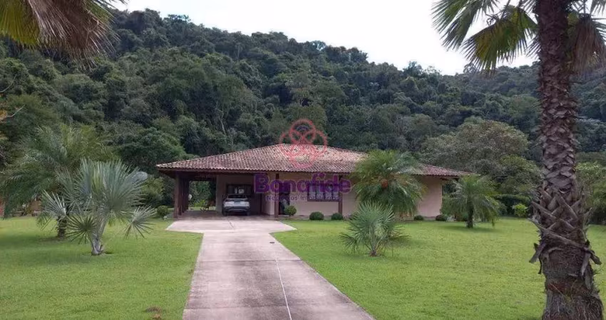 Rancho com 2 dormitórios à venda, 1000 m² por R$ 3.000.000,00 - Santa Clara - Jundiaí/SP