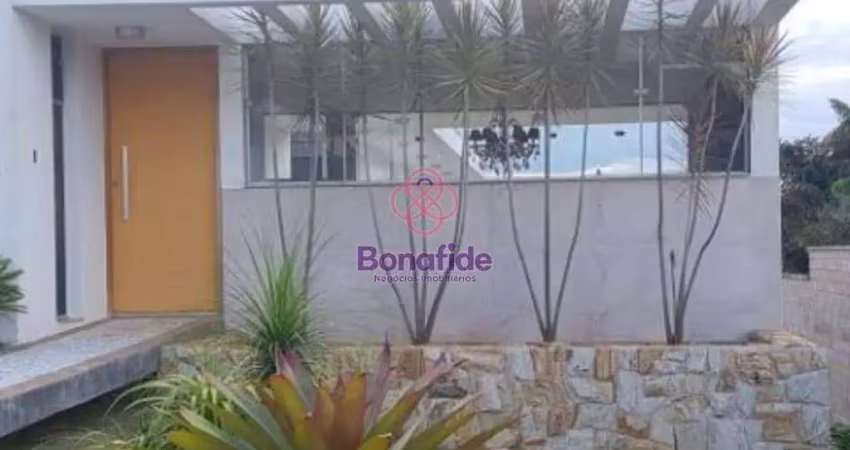 Casa com 3 dormitórios para alugar, 300 m² por R$ 10.180,00 - Caxambu - Jundiaí/SP