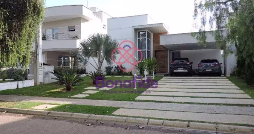 Casa com 3 dormitórios à venda, 224 m² por R$ 2.190.000,00 - Medeiros - Jundiaí/SP