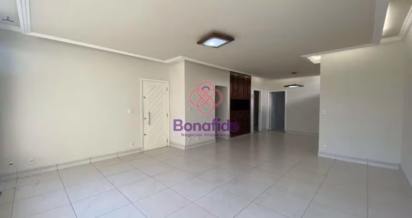 Casa com 3 dormitórios para alugar, 212 m² por R$ 5.260,00/ano - Vila Liberdade - Jundiaí/SP