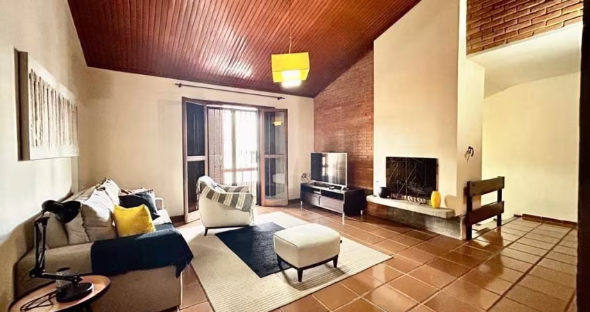 Casa com 3 dormitórios para alugar, 223 m² por R$ 4.197,32/mês - Anhangabaú - Jundiaí/SP