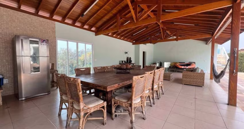 Casa com 5 dormitórios para alugar, 700 m² por R$ 14.999,80/mês - Dos Medeiros - Jundiaí/SP