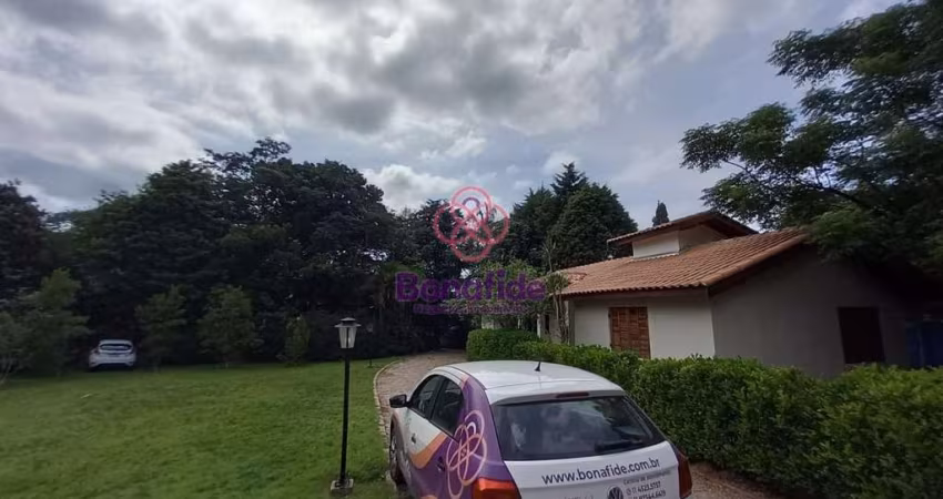 Casa e galpão para LOCAÇÃO localizada no bairro PINHAU, em Cabreúva/SP.