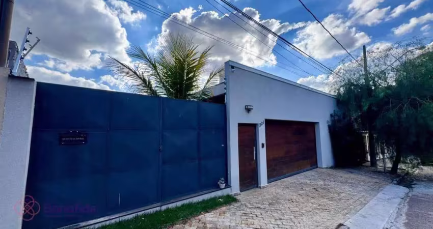 Casa com 5 dormitórios para alugar, 250 m² por R$ 10.309,77/mês - Jardim da Serra - Jundiaí/SP
