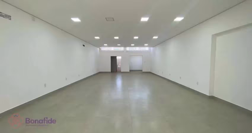 Salão comercial para locação localizado no bairro jardim cica, em jundiaí/sp.