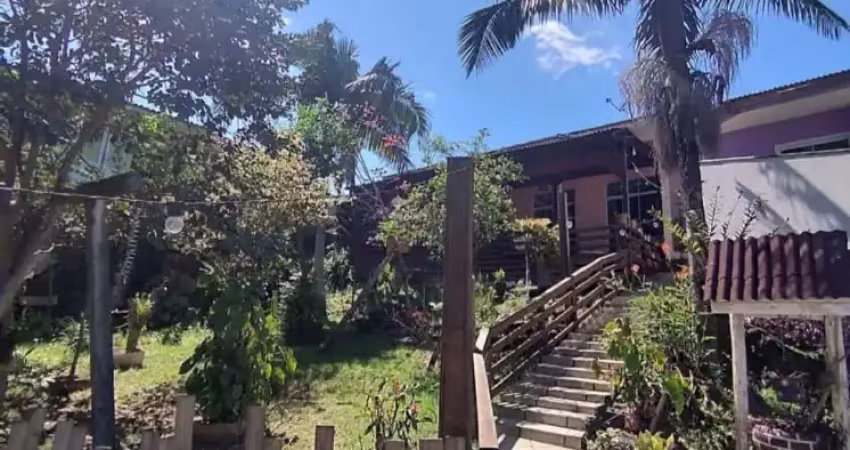 Maravilhosa casa no itacorubi um recanto paradisíaco dentro da cidade