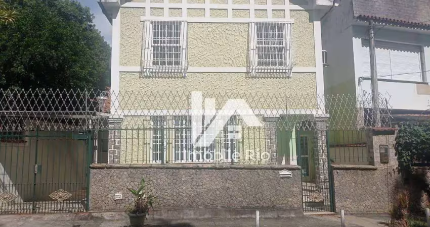 Casa com 3 dormitórios à venda, vaga, 115 m² por r$ 670.000 - tijuca - rio de janeiro/rj