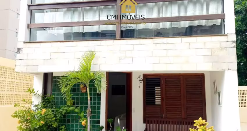 Casa triplex 206,22 m² 6 suites garagens condominio fechado e pituaçu