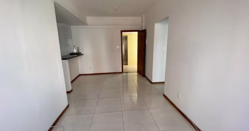 Apartamento  2/4 62 m² reformado armários 2 banheiros 1 garagem Pituba