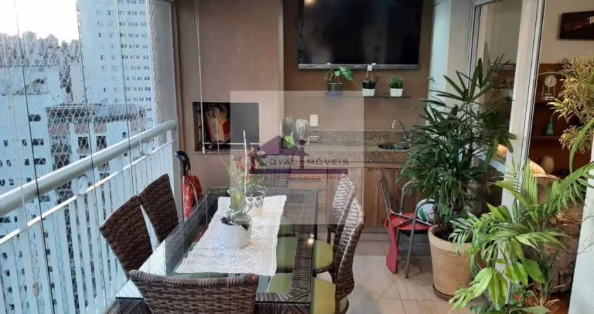 Apartamento em Vila Gumercindo  -  São Paulo