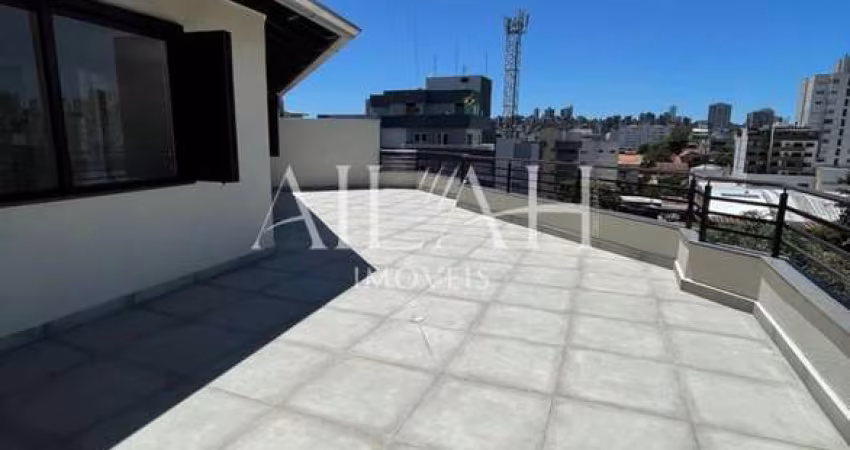 Cobertura Duplex à venda em Pio X, Caxias do Sul - Living 2 ambientes, Terraço e Churrasqueira.